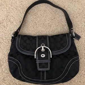 Coach Soho Medium Shoulder Signature Canvas Hobo